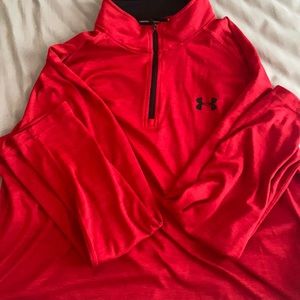 under armor long sleeve dri-fit pullover, size L